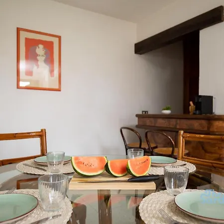公寓 Porto Rotondo-loft Con Piscina 罗通多港